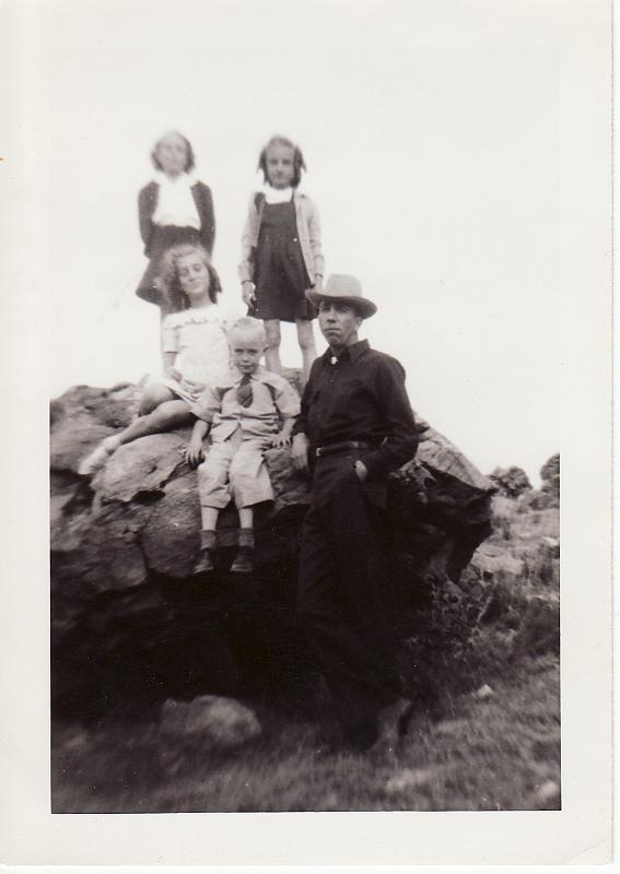 Elmer, Pat, Jerry, Sandra & Elanor Adee.jpg